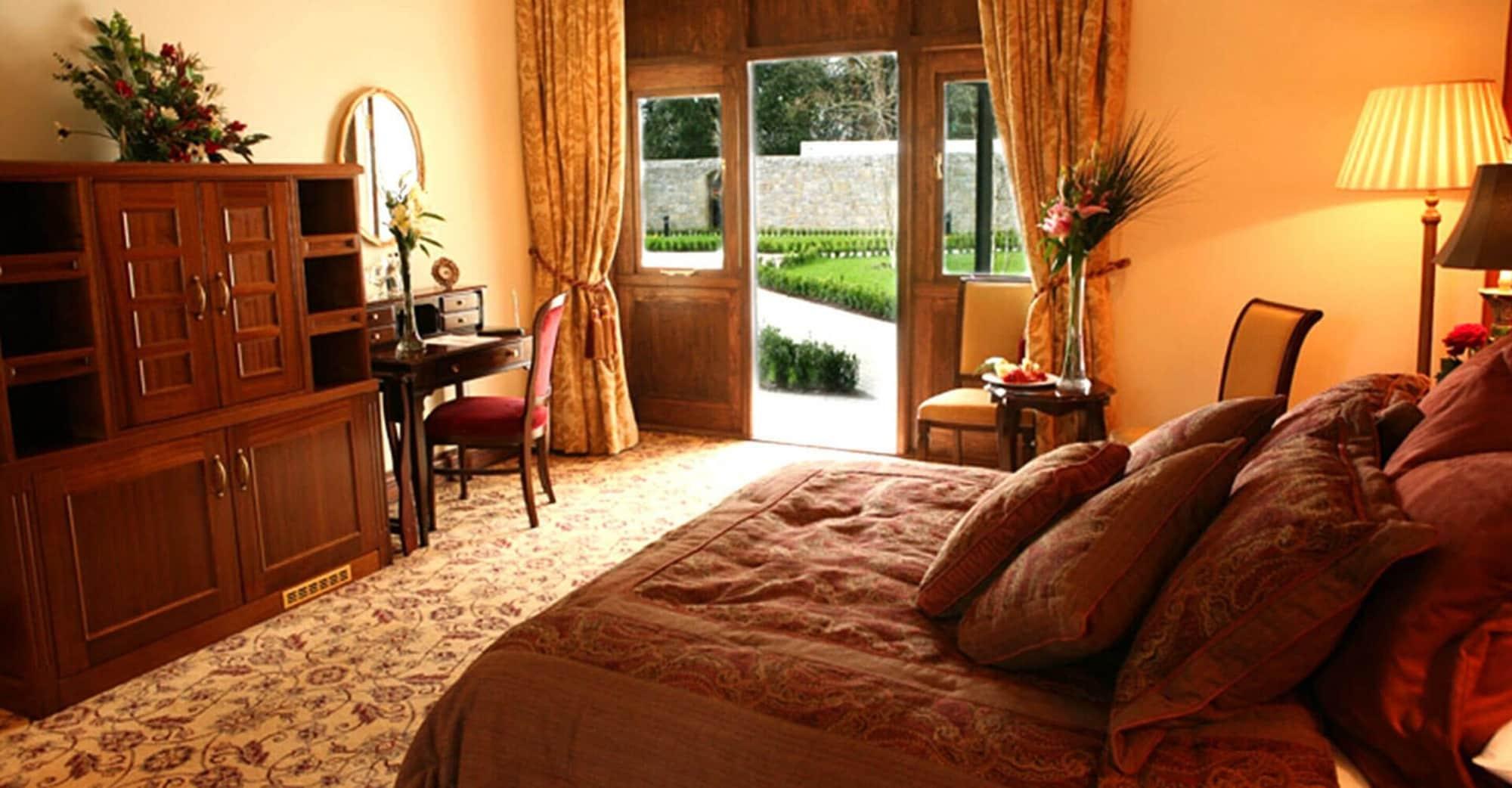 Lough Rynn Castle Hotel Mohill Екстериор снимка