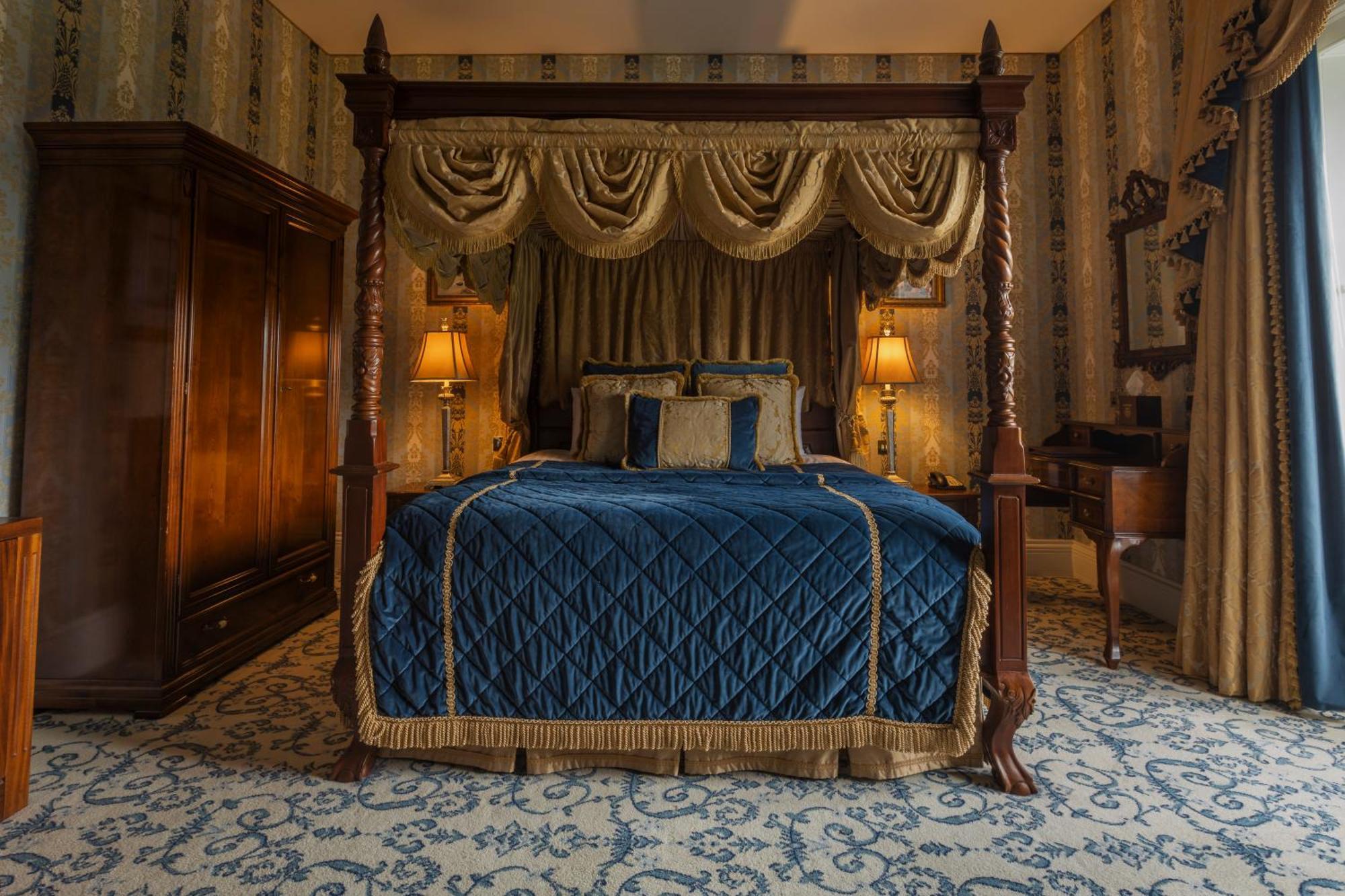 Lough Rynn Castle Hotel Mohill Екстериор снимка